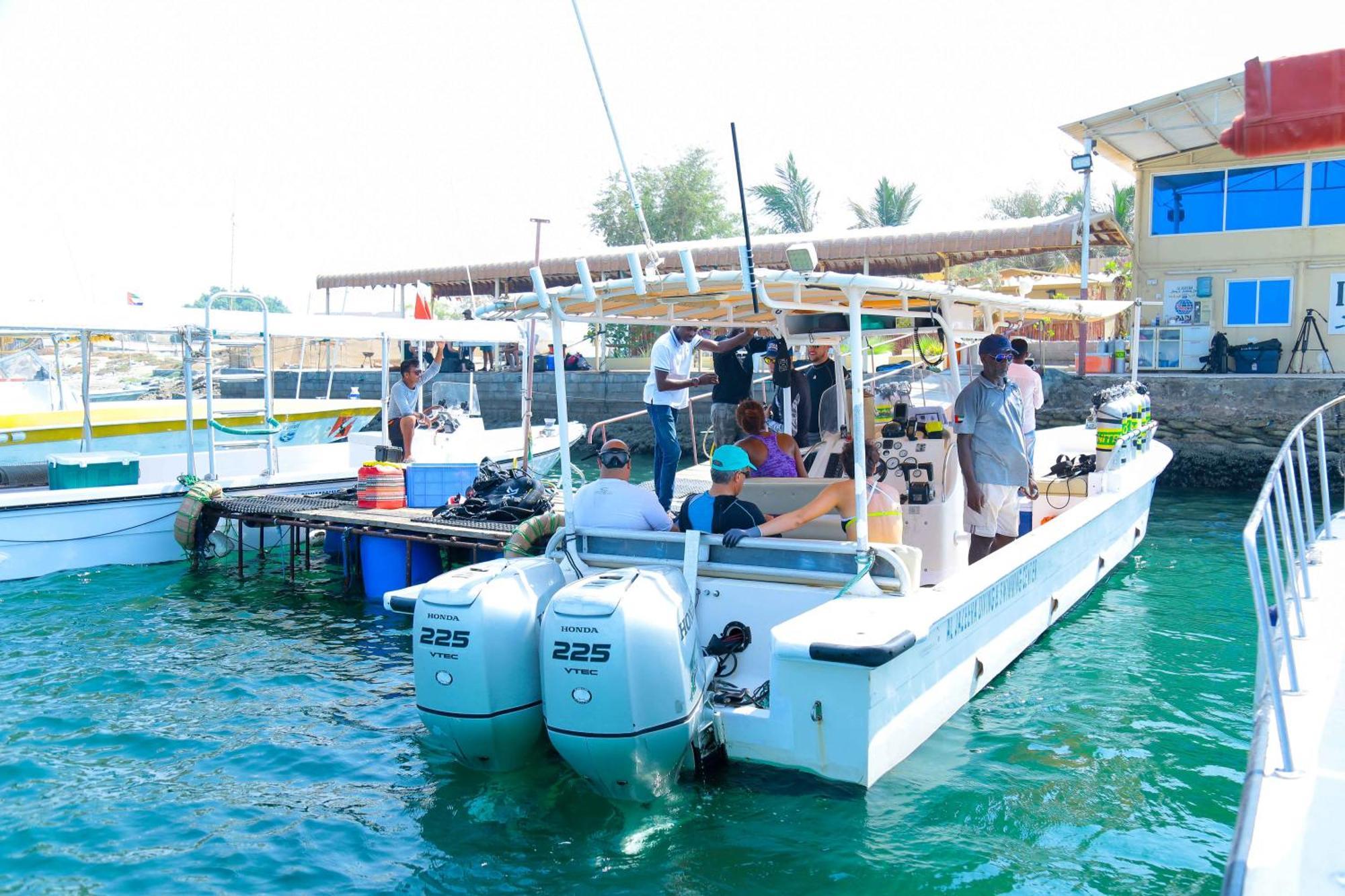 Divers Home Ras al-Khaimah Exterior photo